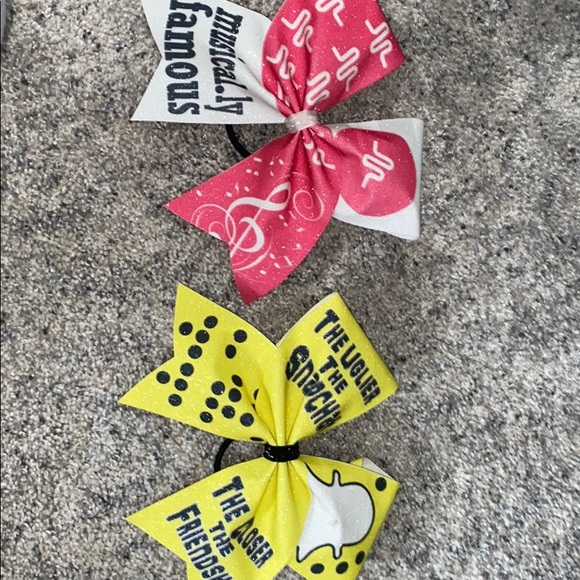 Cheer bows bundle - Picture 2 of 4